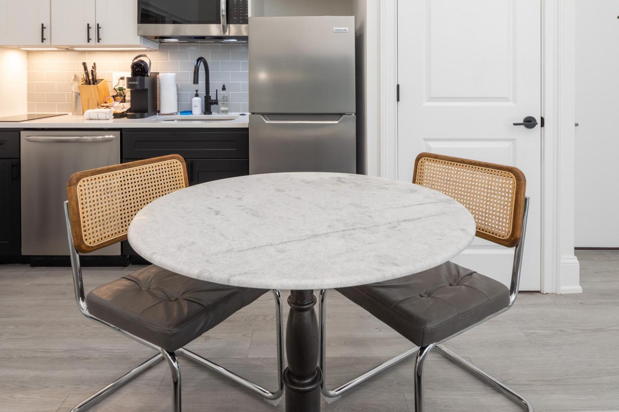 فيلادلفيا Sosuite At French Quarters - Rittenhouse Square الغرفة الصورة